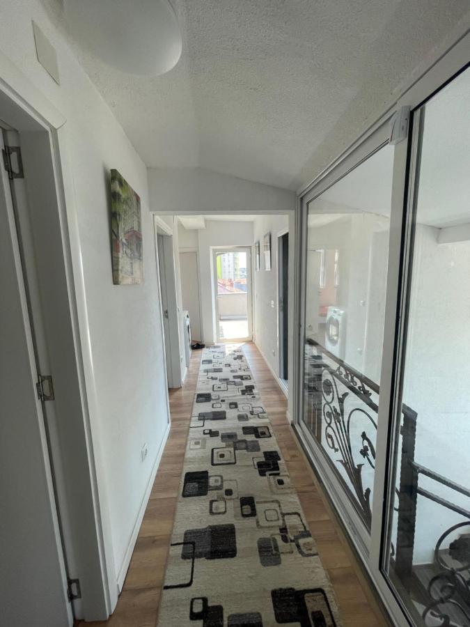 38 Apartment 1 Pristina Kültér fotó