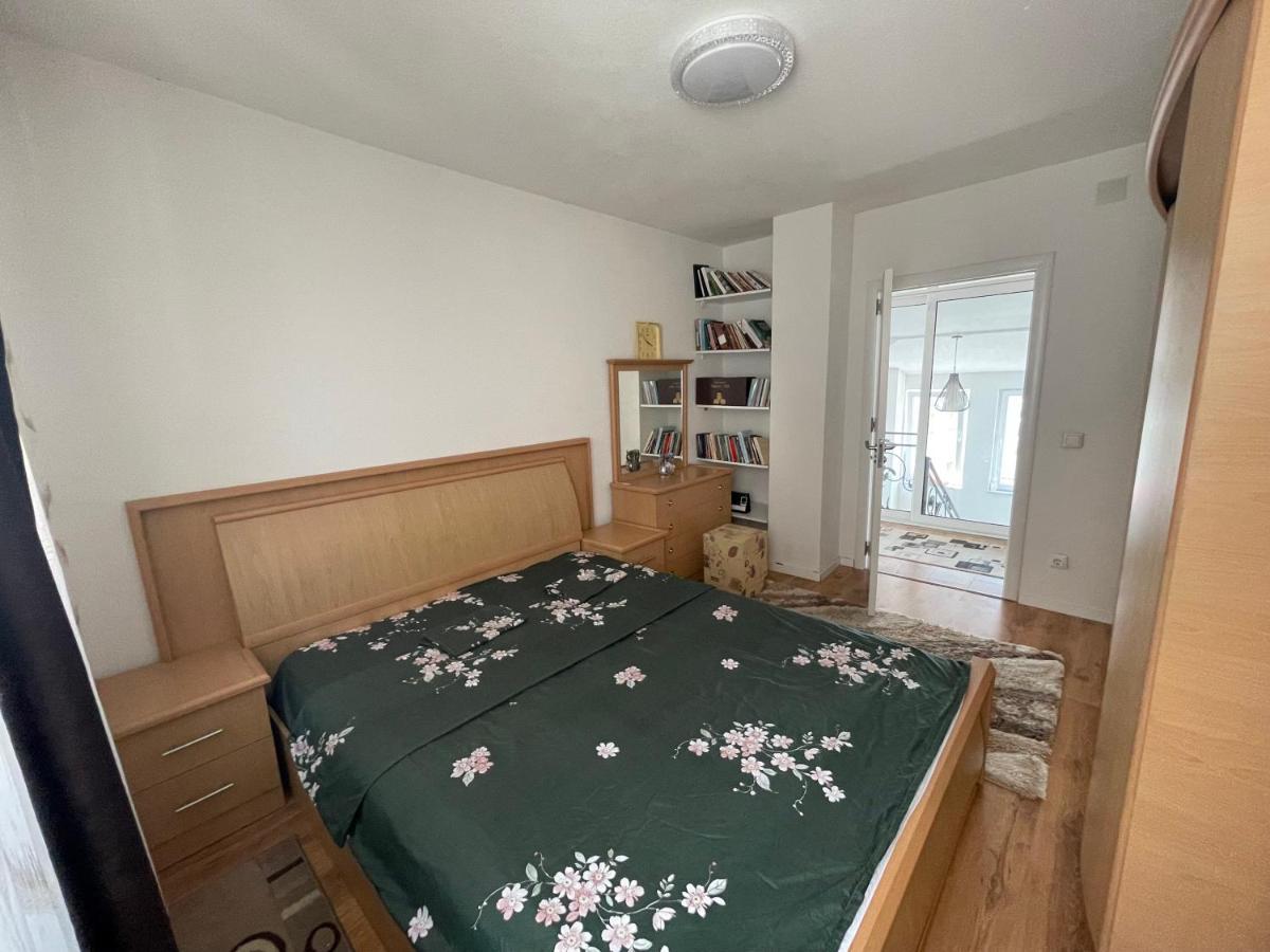 38 Apartment 1 Pristina Kültér fotó